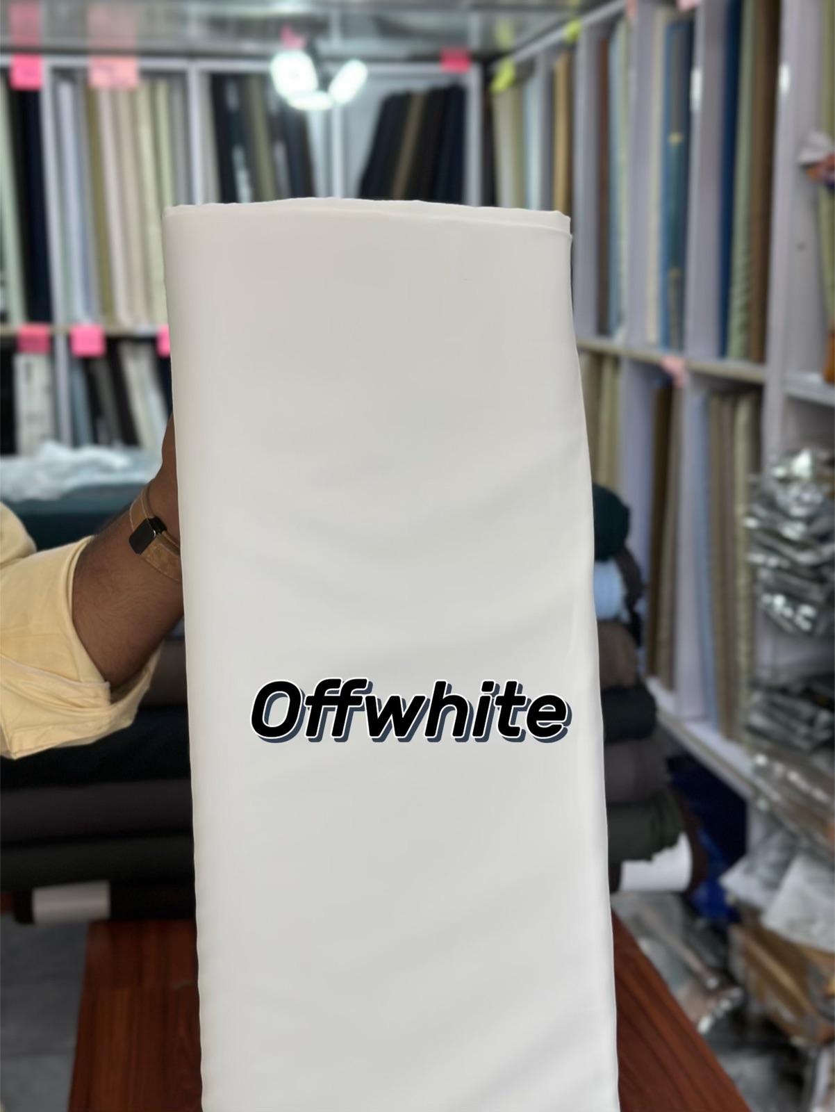 Al Habib Qaza — Off White